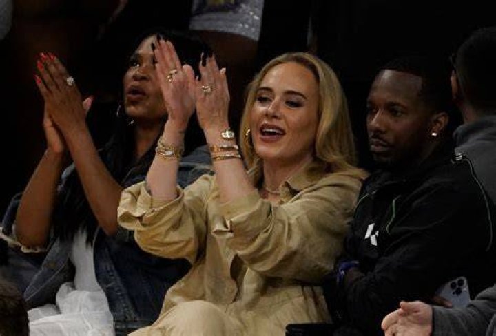 Adele & Kate McKinnon